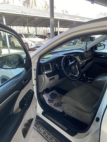 Toyota: Toyota Highlander: 2018 г., 3.5 л, Автомат, Бензин, Кроссовер — 9