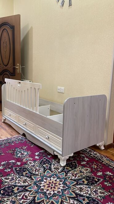 Çarpayılar: İşlənmiş, Təknəfərlik çarpayı, Bazasız, Matrassız, Siyirməli, Türkiyə -da lalafo.az — 6 Çarpayılar: İşlənmiş, Təknəfərlik çarpayı, Bazasız, Matrassız, Siyirməli, Türkiyə — 6