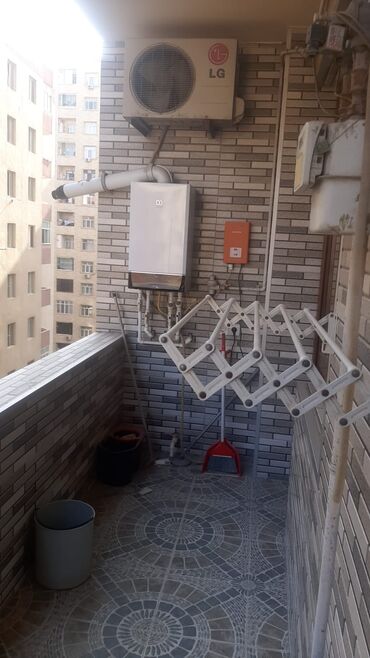 Sifarişlə qonaq dəstləri: Təmirdən sonrakı dəbli interyerlə təqdim olunur geniş dəhliz və rahat — 15