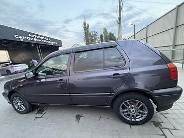 golf b4: Volkswagen Golf: 1994 г., 1.8 л, Механика, Хэтчбэк — 3