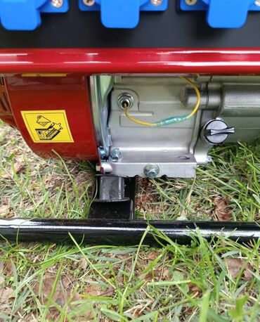 Ostali kućni aparati: Generator Kraftroyal Generator PS9000 petrol Cena 260 evra KARFTROYAL — 8