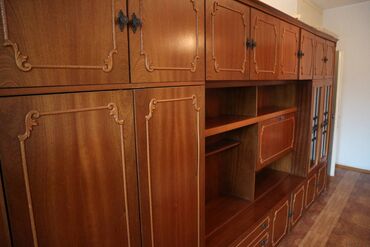 Гарнитуры для зала: Гарнитур для зала, Б/у, Дерево, Самовывоз — 12