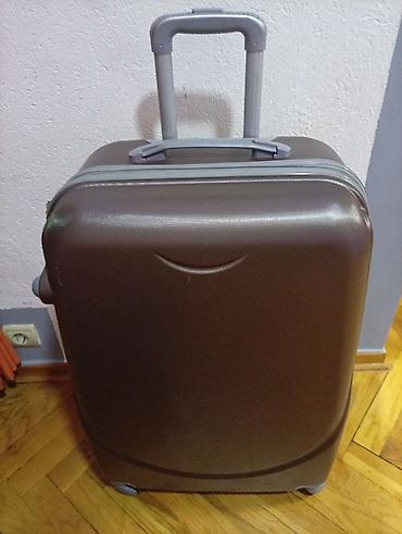 Putni koferi i torbe: Tvrdi kofer na točkiće – veličina velika. oko 75 45 30 — 4