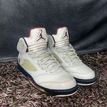 Patike: Originalne patike air jordan broj 44.5 eu / 10.5 us / 28.5 cm 13 Boje — 2