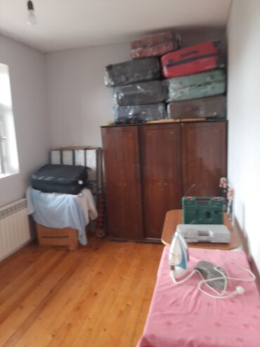 Həyət evləri və villaların satışı: 250kv 2 mertebe yuxarda 4 otaq asagida 4 otaq evin uzunluğu -da lalafo.az — 43 Həyət evləri və villaların satışı: 250kv 2 mertebe yuxarda 4 otaq asagida 4 otaq evin uzunluğu — 43