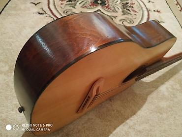 akustik sungər: Təzə Gitaradi istifadə etmədiyim üçün satıram.Əla vəziyyətdədir — 6