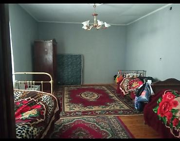 Həyət evləri və villalar: Binəqədi qəs. 4 otaqlı, 180 kv. m, Kredit var, Orta təmir — 3