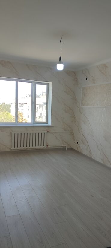 сдаю квартира аламединский рынок: 2 комнаты, 48 м², 105 серия, 5 этаж, Евроремонт