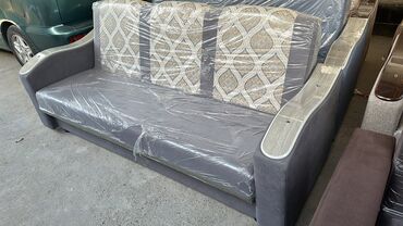 Угловые диваны: Новые раскладные диваны.прямо из цеха. Расцветки много. Ткан — 19