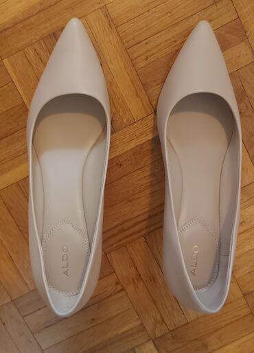 salonke bele: Pumps, Aldo, 39