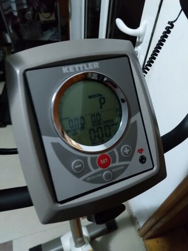 Sobni bicikli: Sobni bicikl Kettler sa kompjuterom i merenjem pulsa - Brend/model — 11