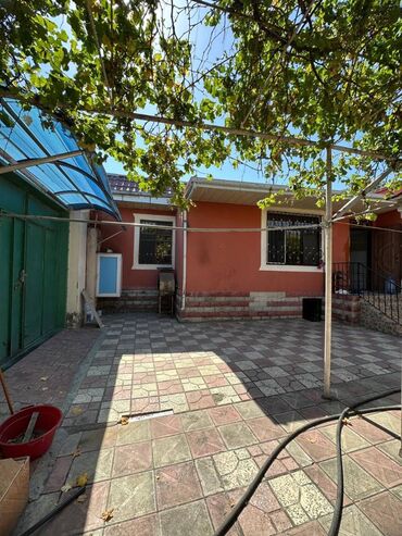 Uzunmüddətli kirayə evlər: 100 kv. m, 3 otaqlı, Qaz, İşıq, Su -da lalafo.az — 18 Uzunmüddətli kirayə evlər: 100 kv. m, 3 otaqlı, Qaz, İşıq, Su — 18