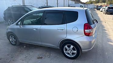 fit 2007: Honda Fit: 2002 г., 1.3 л, Автомат, Бензин, Хэтчбэк — 3