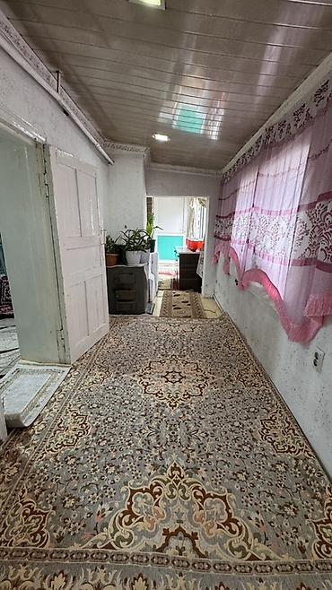Продажа коттеджей и домов: Продается 5-комнатная с цехом 3/2 участок дом Киркомстром Навапавловка at lalafo.kg — 4 Продажа коттеджей и домов: Продается 5-комнатная с цехом 3/2 участок дом Киркомстром Навапавловка — 4
