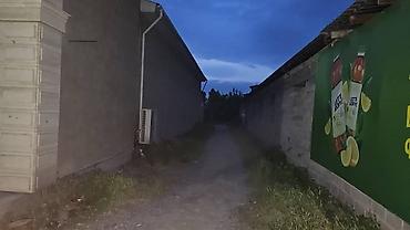 Продажа другой коммерческой недвижимости: Продаю 2 коммерческих объекта на соседних участках по трассе Бишкек- — 3