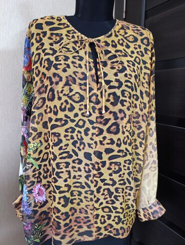 блузка с принтом: Блузка, Классическая модель, Шифон, Леопардовый принт, Удлиненная модель
