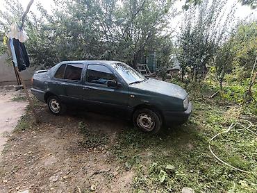 Унаа сатуу: Volkswagen Vento: 2026 г., 1.8 л, Кол менен иштөөчү, Бензин, Седан — 3
