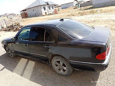 фонари освещения: Mercedes-Benz E-Class: 1997 г., Седан — 4