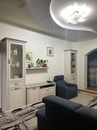 Продажа квартир: 3 комнаты, 100 м², 106 серия улучшенная, 6 этаж, Евроремонт — 4