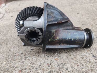 Auto delovi: Srce zadnjeg diferencijala Lada 21213,21214 Niva 1.7 br.2. Skinuto sa — 1