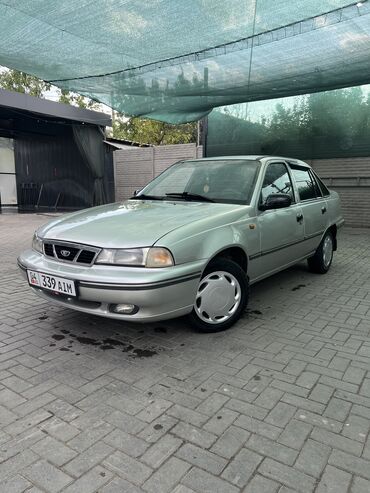 крыло нехсия: Daewoo Nexia: 2006 г., 1.5 л, Механика, Бензин, Седан