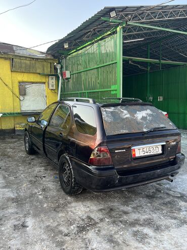 Honda: Honda Civic: 1999 г., 1.4 л, Механика, Бензин, Универсал