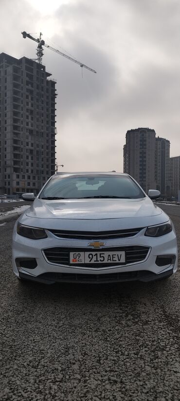 Долгосрочная аренда комнат: Chevrolet Malibu: 2018 г., 1.5 л, Автомат, Бензин, Седан