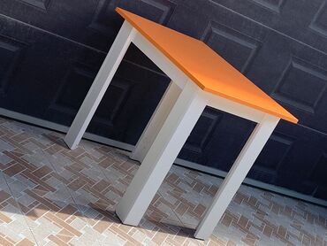 Masalar: Mətbəx masası, Yeni — 4