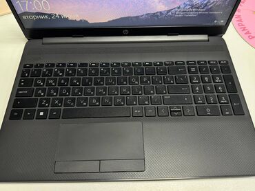 Monitorlar: İşlənmiş HP 15.6 ", Intel Core i3, 256 GB
