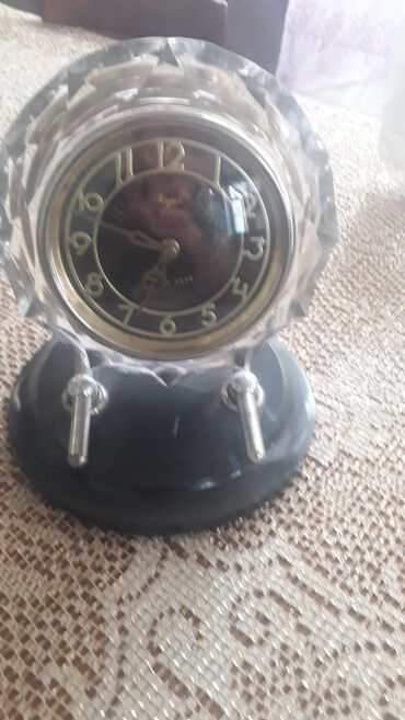 İdman və hobbi: Saat 1960-cı ilin saatıdı esil arginal saat dır