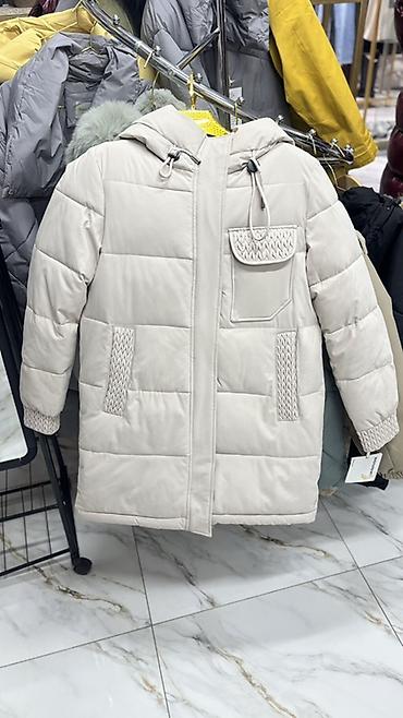 Пуховики и зимние куртки: Пуховик, По колено, Стеганый, Все размеры — 4