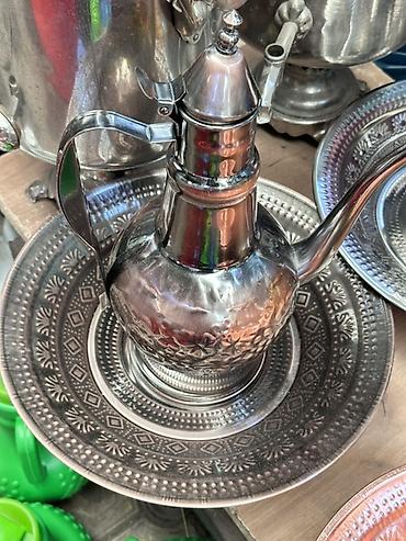 Традиционный кумган с подносом-чашей для омовения (металлический) 