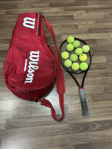 ваг спорт: Продаю теннисную ракетку, сумку и 11 мячиков все вместе, прошу