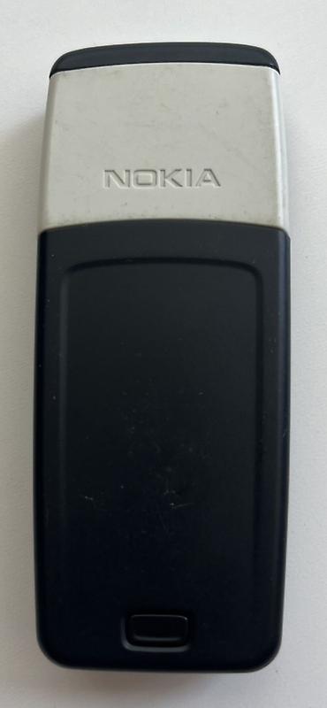 Nokia: Nokia rəng - Qara, Düyməli — 12