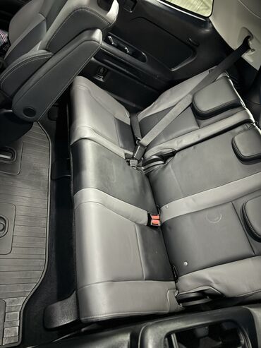 Subaru: Subaru Ascent: 2021 г., 2.4 л, Вариатор, Бензин, Внедорожник — 9