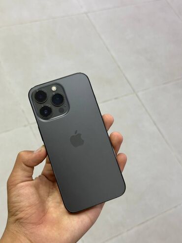 iphone 13 mini бу: IPhone 13 Pro, Б/у, 256 ГБ, Серебристый, Чехол, 79 %