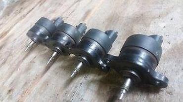 Auto delovi, gume i tjuning: Regulator pritiska goriva Alfa JTD. Cena se odnosi na komad — 2