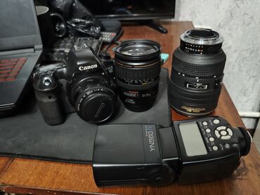 купить профессиональный фотоаппарат: Профессиональный фотоаппарат Canon 6d сатылат. комплектинде 50 мм
