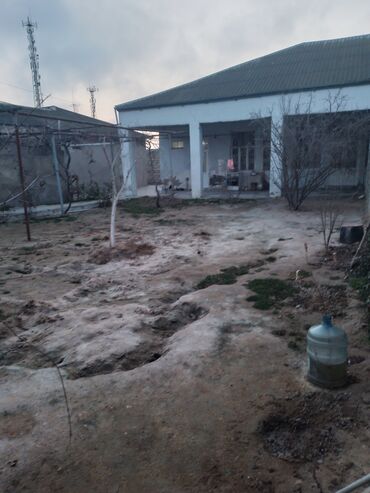 Həyət evləri və villaların satışı: Maştağa qəs. 3 otaqlı, 400 kv. m — 1