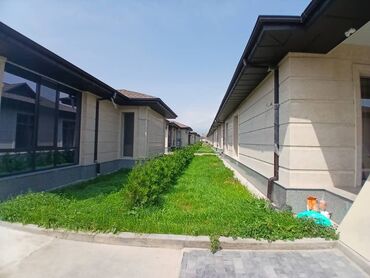 Посуточная аренда домов: 100 м², 4 комнаты — 3