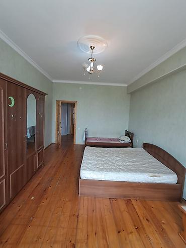 Квартиры: .Yasamal rn A.Abbasov kucesinde Elimler metrosuna yaxin sahesi 106 kv — 2