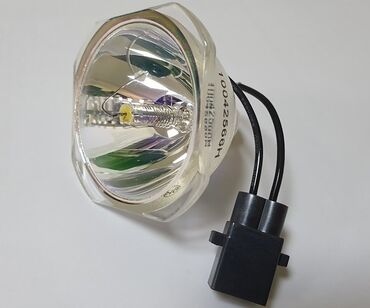 Осветительные приборы: Лампы на проекторы.В наличии и под заказ. Оригинал и совместимые,а так