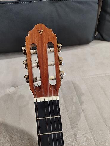 gitara uşaq ucun: Valencia klassik gitara Türkiyeden getirmişem gövdəsində və ya qolunda — 3