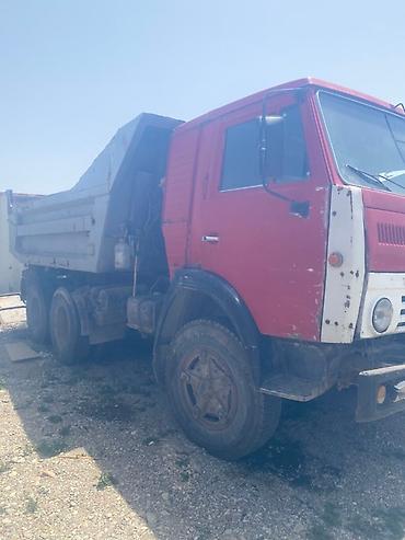 Аренда самосвала: КАМАЗ самосвал, 6x4 Описание: - Классический КАМАЗ с красной кабиной — 8