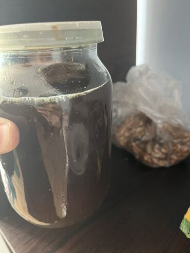 qab qaçaq: Məhsul: Təbii bal (şüşə bankada) Dağ Balıdı Təbiidir Təsvir: - Şüşə