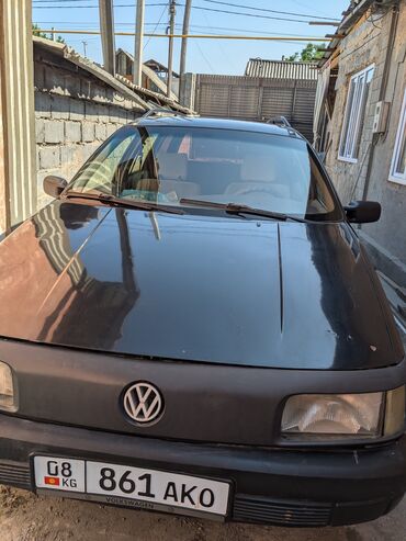 Volkswagen: Volkswagen Passat Variant: 1992 г., 2 л, Механика, Газ, Универсал