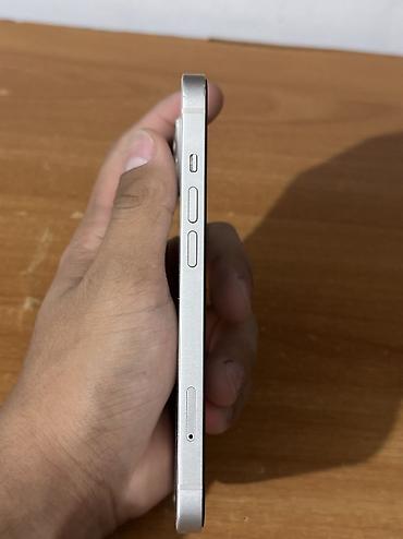 Apple iPhone: IPhone 13, Б/у, 256 ГБ, Белый, Чехол, 76 % — 5