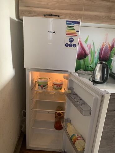 компь: Холодильник Avest (двухкамерный, верхняя морозильная камера)