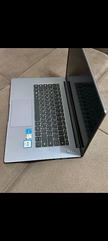 vr meta: Huawei MateBook D15 (11‑е поколение Intel Core i5) - Экран 15.6" — 2