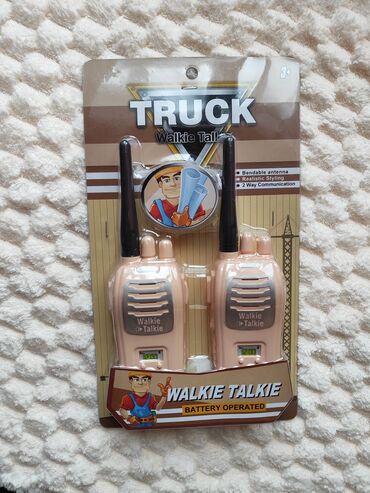 Oyuncaqlar: Qızlar üçün nəzərdə tutulmuş bu dəstdə geyimləri dəyişmək mümkün olan — 7